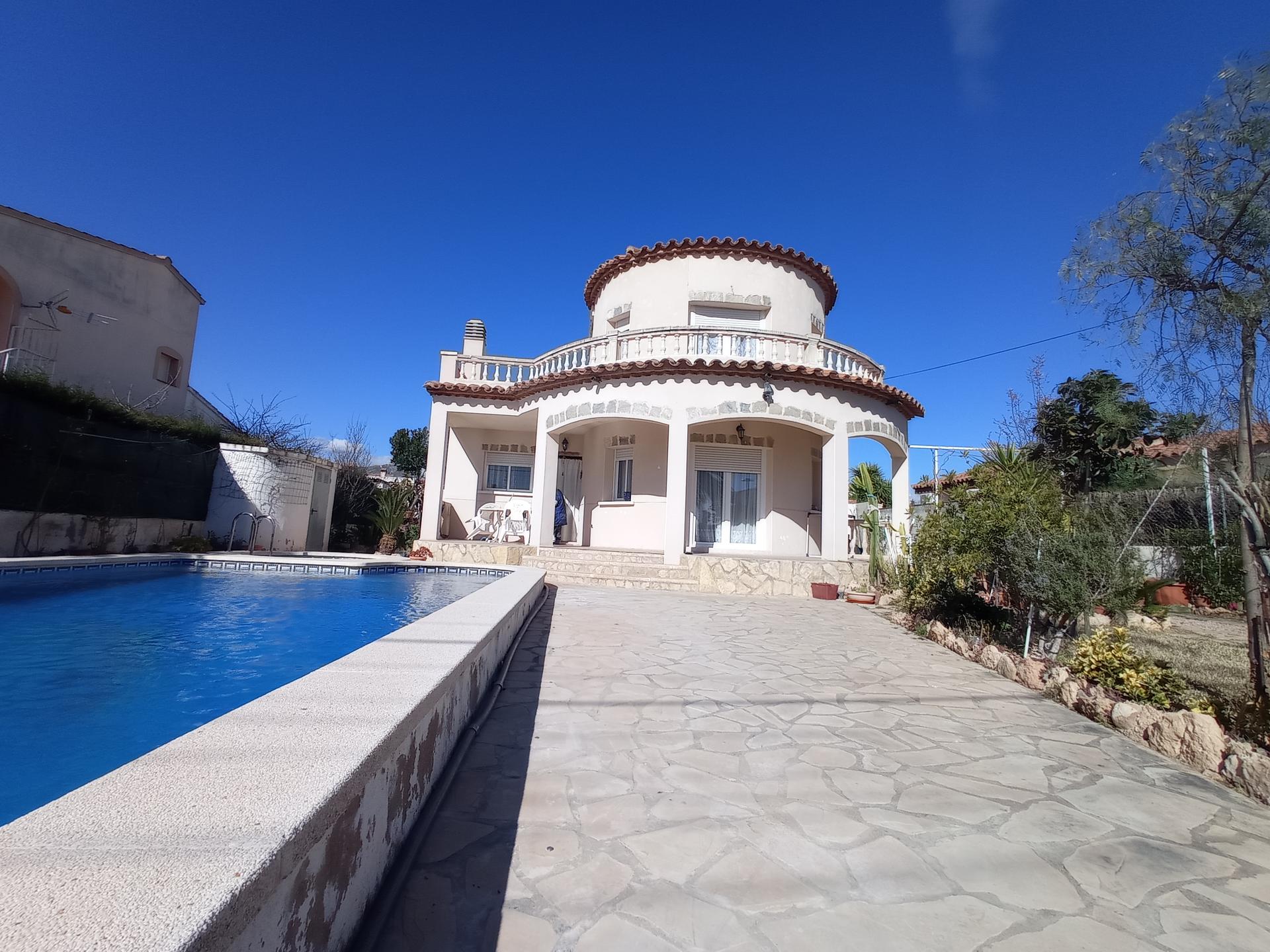 House -
                                      Montroig Del Camp -
                                      4 bedrooms -
                                      0 persons